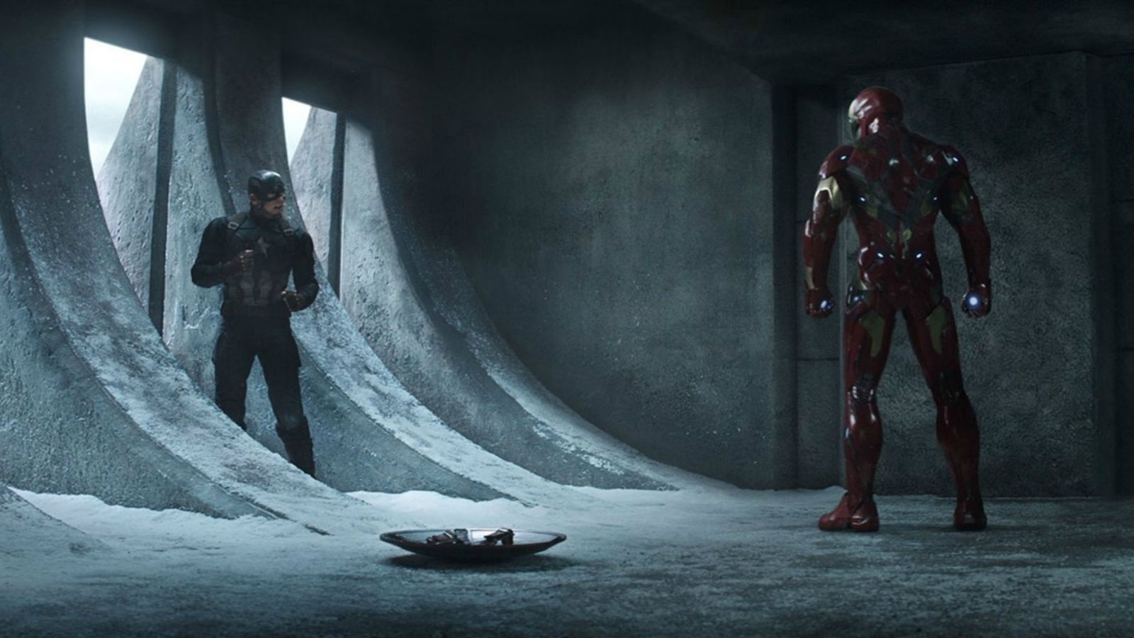 La Iron Man y Captain America en Infinity War |