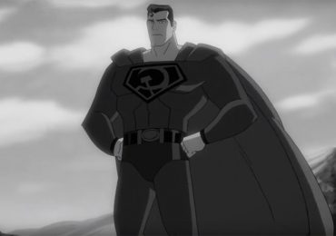 El mundo conoce al Camarada de Acero en nuevo clip de Superman: Red Son