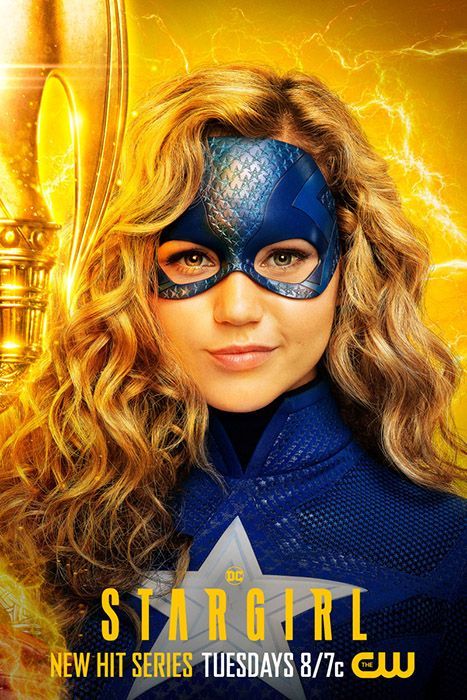 Stargirl Nos Presenta Los Pósters Individuales De Sus Personajes Dc Comics