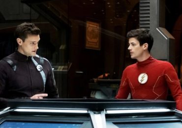 Actor de The Flash es despedido tras mensajes racistas y misóginos
