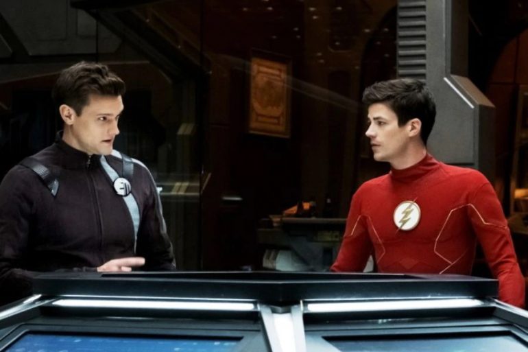 Actor de The Flash es despedido tras mensajes racistas y misóginos