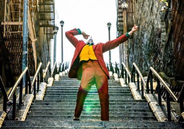 Todd Phillips comparte nueva foto del baile de las escaleras de Joker
