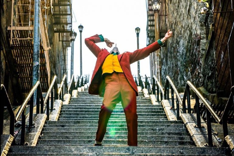 Todd Phillips comparte nueva foto del baile de las escaleras de Joker
