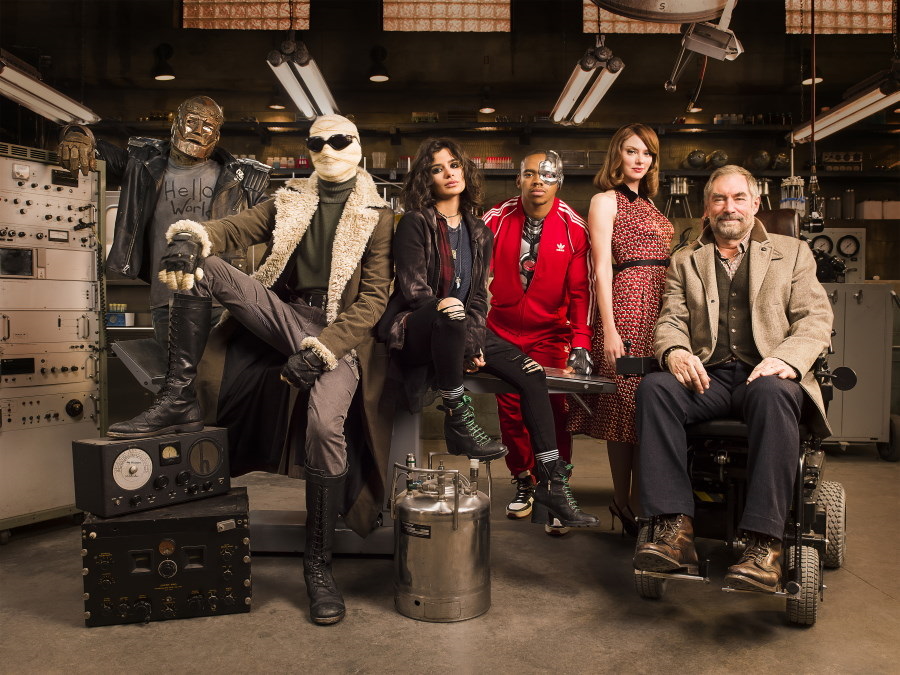 ¿Cuando regresan las series del Arrowverse a filmaciones?