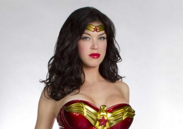 Adrianne Palicki: “usar el traje de Wonder Woman fue simplemente un sueño”