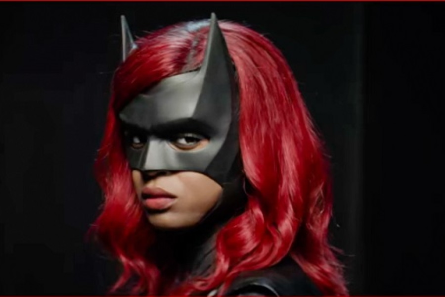Fotos: ¡Javicia Leslie luce el nuevo traje de Batwoman!