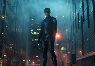 Nightwing se presenta en las grabaciones de la tercera temporada de Titans