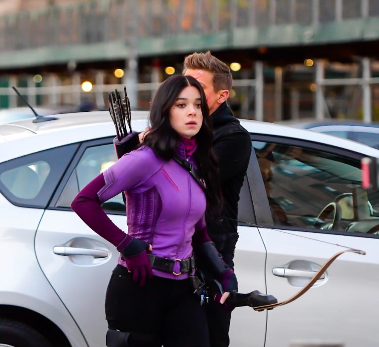 Hawkeye: primer vistazo a Hailee Steinfeld con el disfraz de Kate Bishop