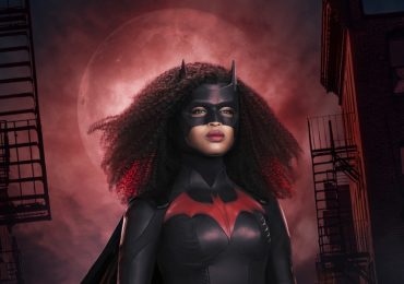 ¿Qué cambios presentará el nuevo traje de Batwoman?