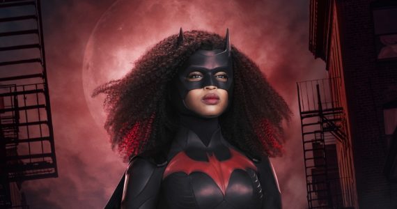 ¿Qué cambios presentará el nuevo traje de Batwoman?