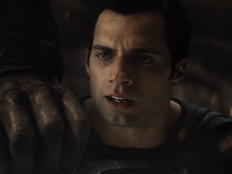 Justice League: ¿Porqué Superman usa su traje normal en la secuencia de la pesadilla?