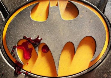 The Flash: Andy Muschietti devela el aspecto del traje de Batman