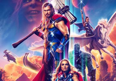 Nuevo póster de Thor: Love and Thunder
