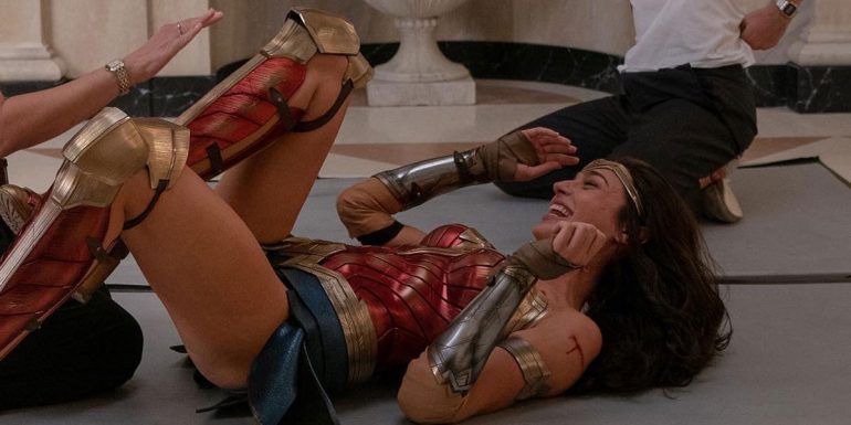 Gal Gadot y sus sensacionales fotos detrás de cámaras de Wonder Woman