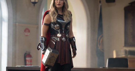 Asi se transformó Natalie Portman en Mighty Thor para Thor: Love and Thunder