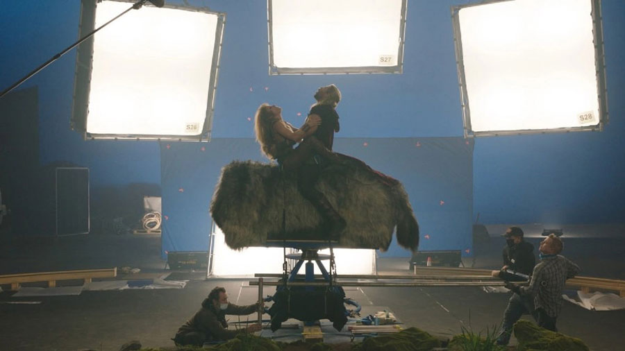 Elsa Pataky shares image of her cameo in Thor: Love and Thunder