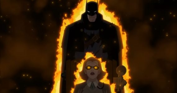 El terror surge en el primer tráiler de Batman: La Maldición que llegó a Gotham