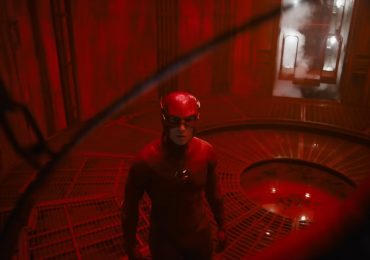 ¡Ahora llega el primer tráiler de Flash doblado al español latino!